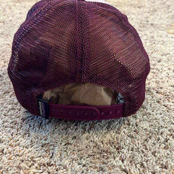 Patagonia Femme Fitz Roy Trucker Hat Red Wine Tie Dye Snapback Mesh Cap - Picture 5 of 8